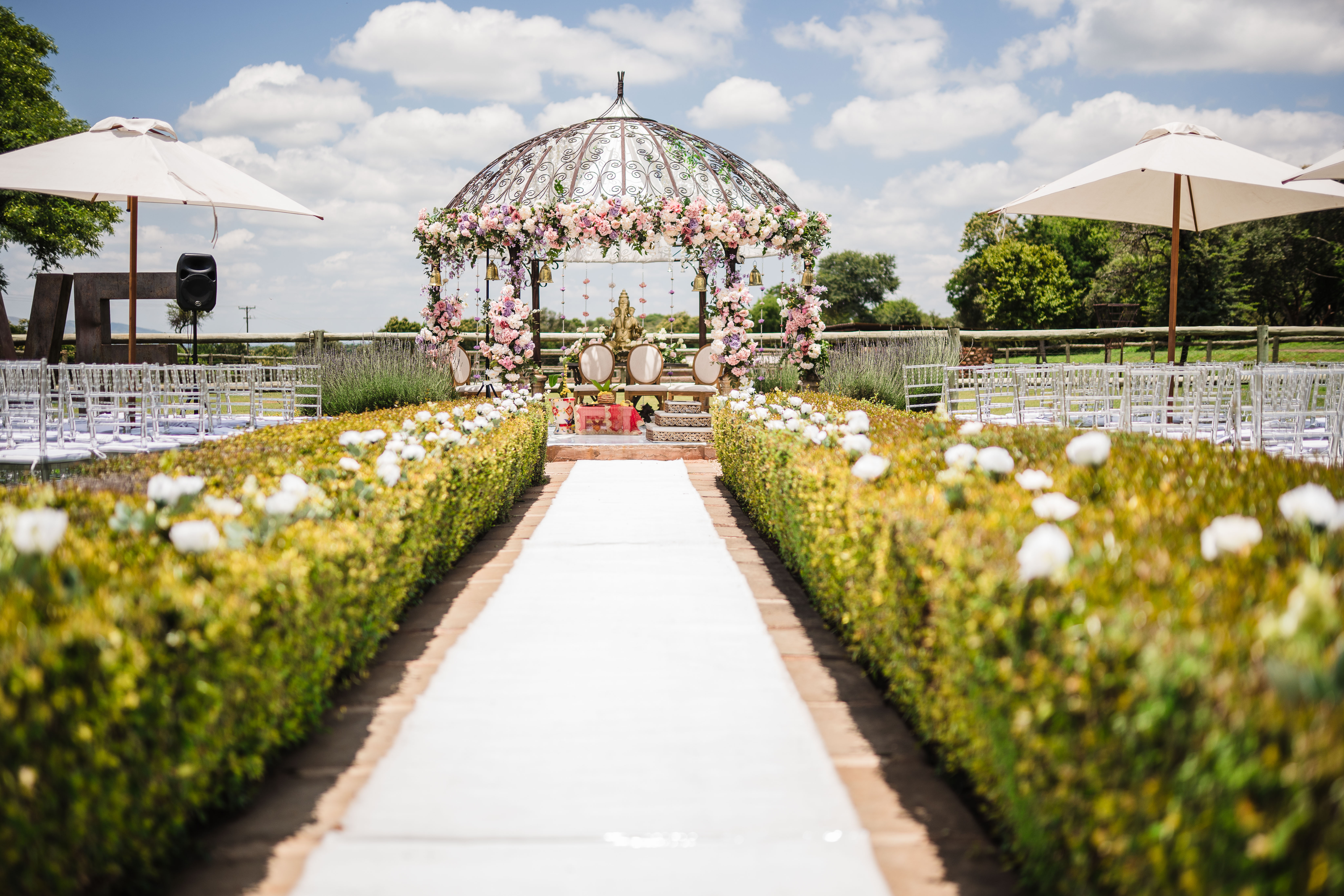 janita-mikal-wedding-green-leaves-magaliesberg-6